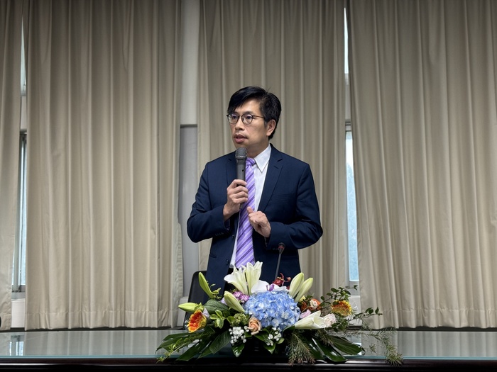 Opening Remarks, by Prof. Tsai Hung-Yin, Dean of the College of Engineering.