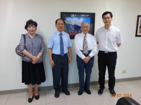 Prof. Mao-Jiun J. Wang of Dean of College of Engineering, Prof. Yu-Chen Hu of Department of Chemical Engineering, Academician, Nian-Zhi Li and Dr. Jia-Yu Qiao