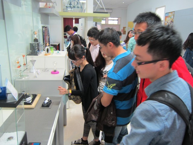 Apr 8, 2014 Graduate Students of Beijing Tsing Hua University Visiting College of EngineeringImage
