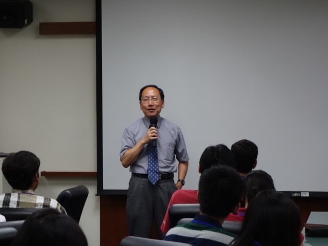 July 5, 2013 Welcome Lunch for College of Engineering International Internship ProgramImage