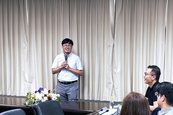 Acceptance Speech from Prof. Lin Kun-Han.