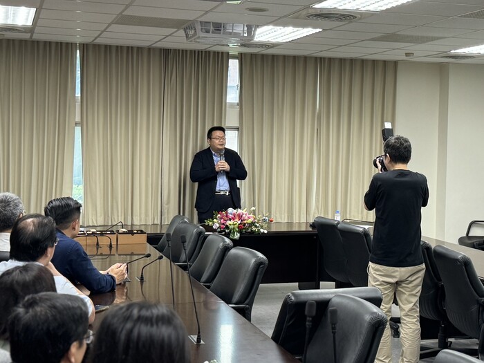 Acceptance Speech from Prof. Lin Yu-Hsun.