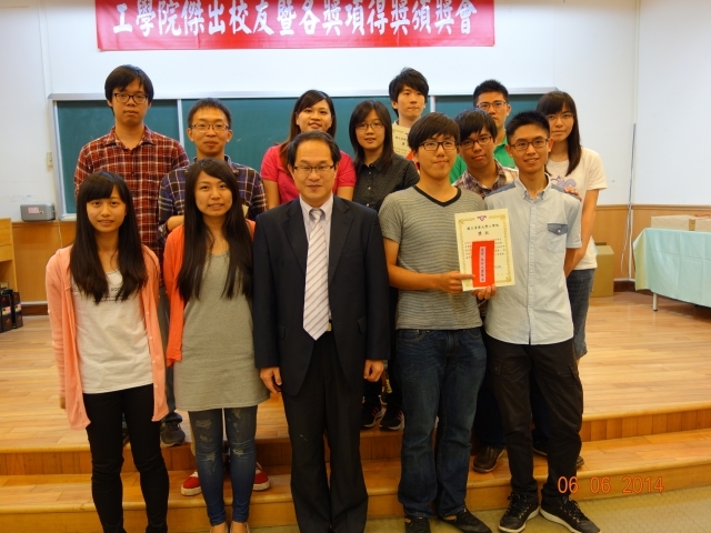 Prof. Cheng-Hsien Liu, Chief Excutive Officer of College of Engineering Industrial Liaison Program