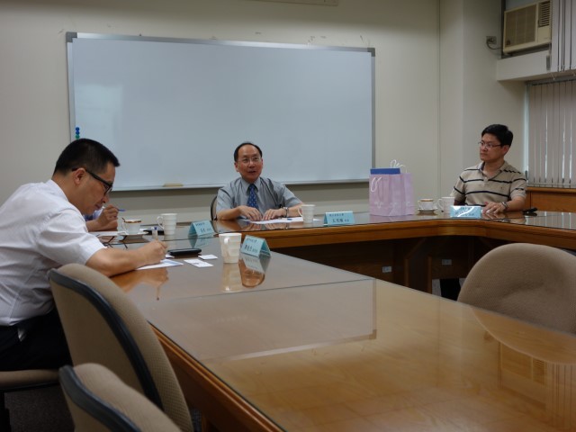 Aug 26, 2013 Associate Deans from Huazhong University of Science and Technology Visiting College of EngineeringImage