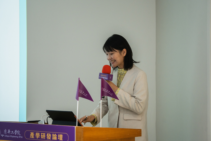 PIC. Presentation by Prof. Tzu-Ying LIN, Assistant Professor of the Department of Materials Science & Engineering.